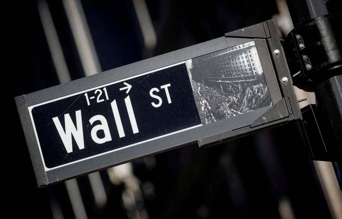 Wall Street: Ισχυρά κέρδη στους δείκτες – Άλμα πάνω από 500 μονάδες για τον Dow Jones