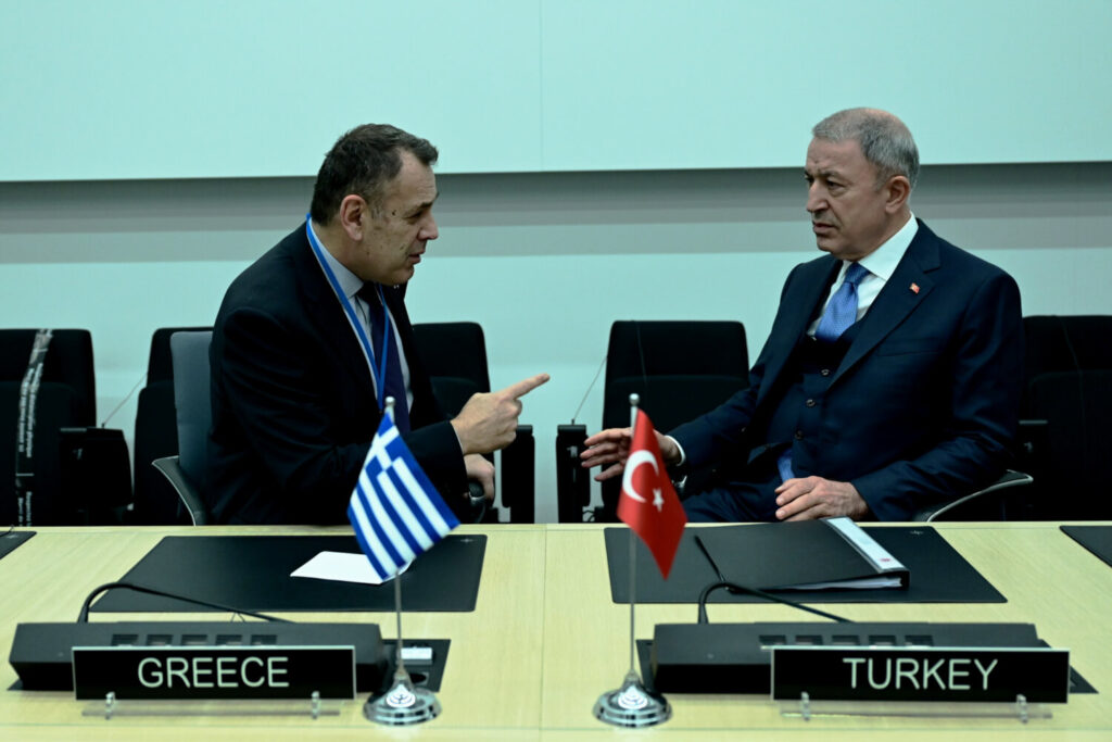 Συνάντηση Παναγιωτόπουλου με Ακάρ στις Βρυξέλλες
