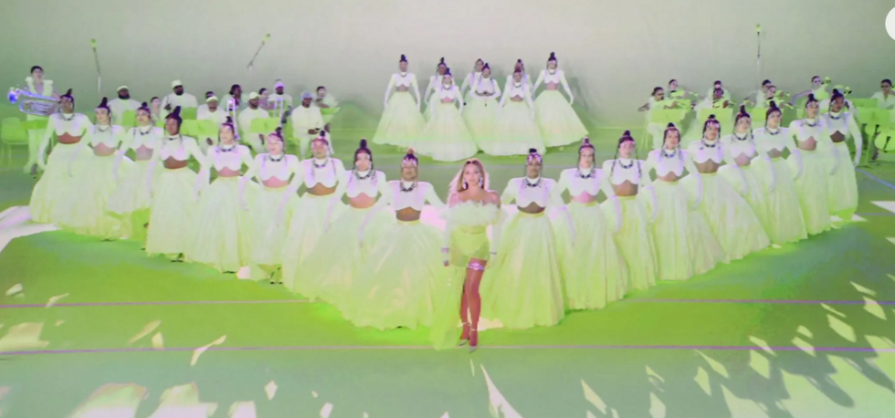 Beyoncé - Όσκαρ 2022: Το φόρεμα που έγινε viral