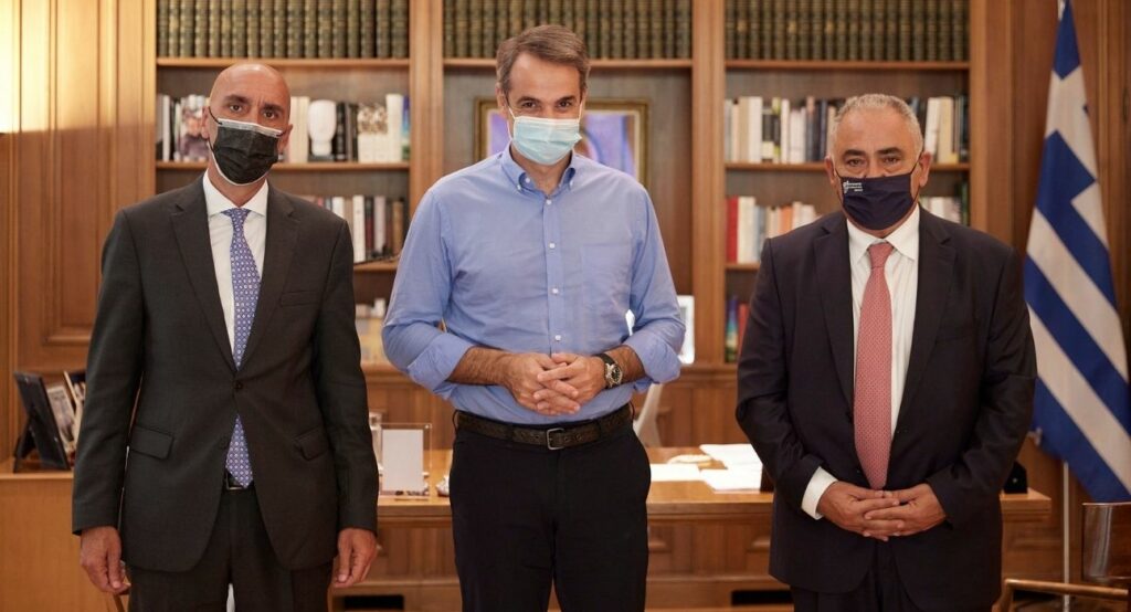 Μαίνεται ο πόλεμος στα επιμελητήρια