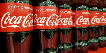 Coca Cola HBC: Χωρίς προβλέψεις για τα μεγέθη 2022, λόγω Ουκρανίας