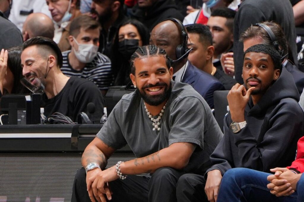 H αλυσίδα του Drake που κοστίζει 1,9 εκατ. δολάρια!