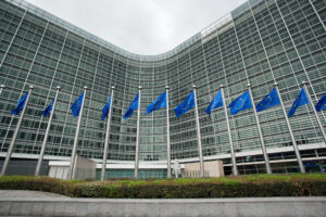 ΕΕ: Νέα καταβολή €2,17 δισ. για την ανανέωση των δικτύων ενέργειας σε 9 χώρες