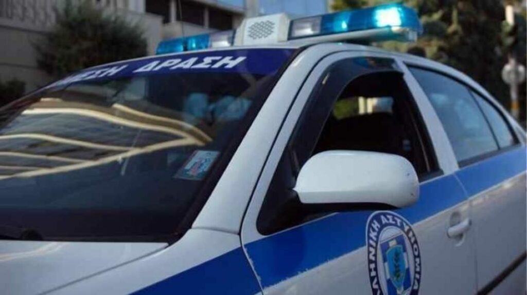 Γαλάτσι: 38χρονος ακολούθησε και επιτέθηκε σε 26χρονη στο σπίτι της - Τον κυνήγησε ο αδερφός της
