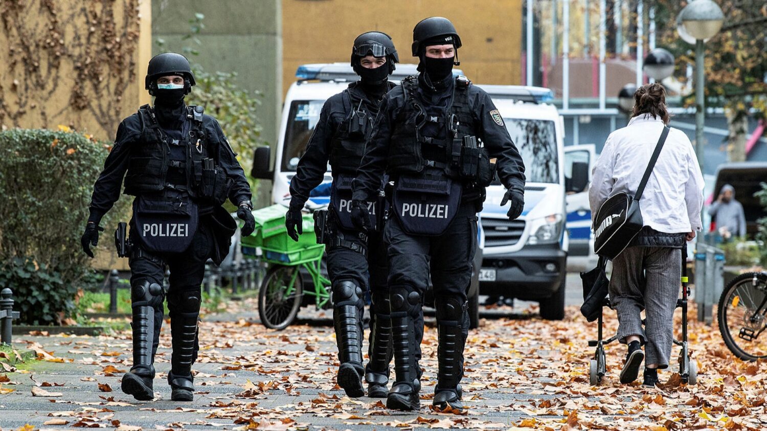 Γερμανία: Τα συνδικάτα της αστυνομίας προειδοποιούν για επιθέσεις σε ρωσικούς και ουκρανικούς στόχους