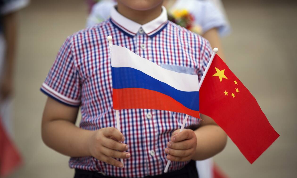 Κίνα - ΕΕ: Το Πεκίνο δεν παρακάμπτει τις κυρώσεις σε βάρος της Μόσχας