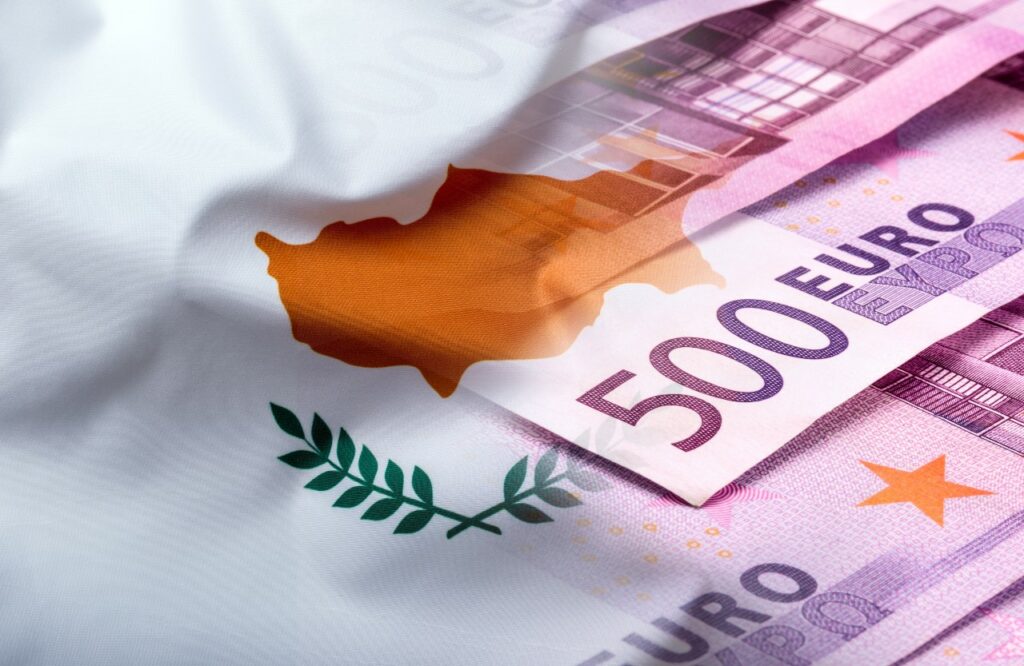 Capital Economics: Η κατάρρευση της ρωσίας θα συμπαρασύρει την Κύπρο