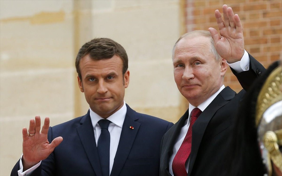 Εμανουέλ Μακρόν: Συγχαρητήρια από Πούτιν και Ζελένσκι για την επανεκλογή του
