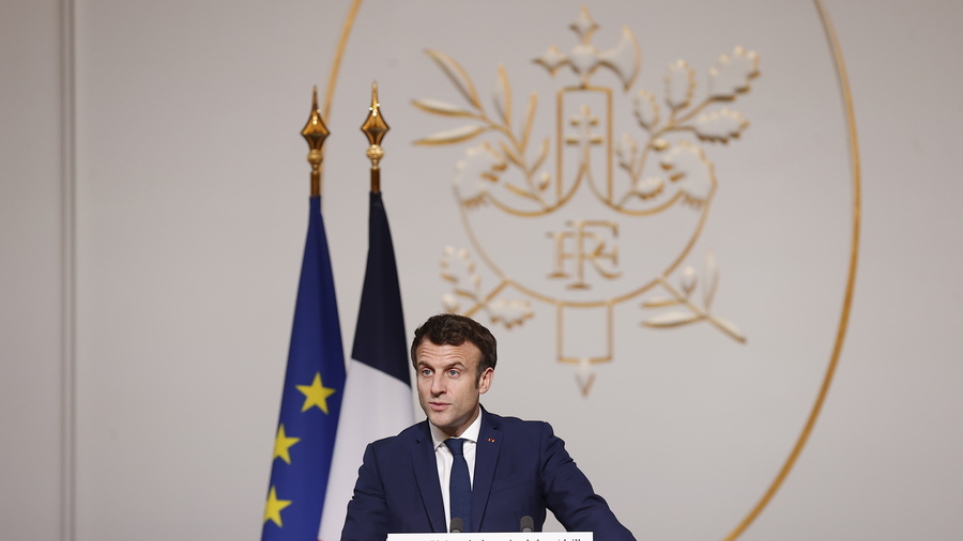 Μακρόν: Παρουσίασε το προεκλογικό του πρόγραμμα