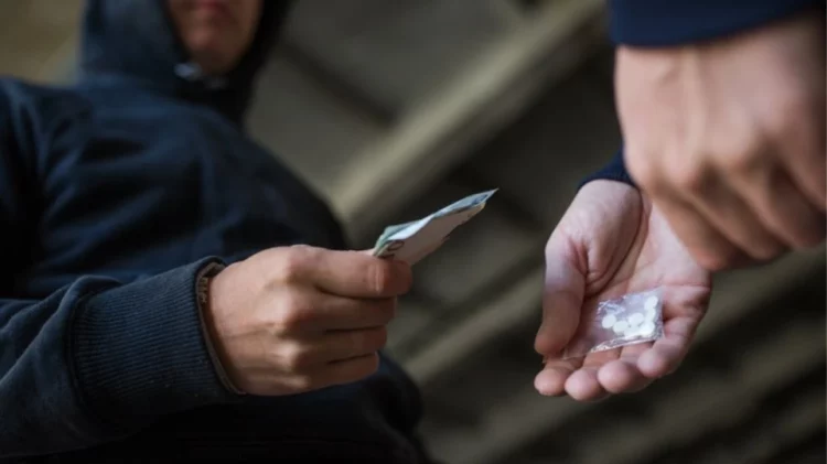 ΟΗΕ: Κρούει τον κώδωνα κινδύνου για τη διακίνηση ναρκωτικών μέσω social media