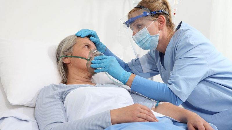 Έρευνα: Η ταυτόχρονη λοίμωξη με covid-19 και γρίπη μπορεί να οδηγήσει μέχρι και στον θάνατο