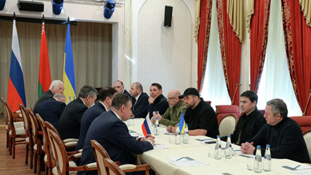 Ξεκινούν ξανά οι διαπραγματεύσεις Ρωσίας - Ουκρανίας στις 16:00 στο Μπρεστ της Λευκορωσίας