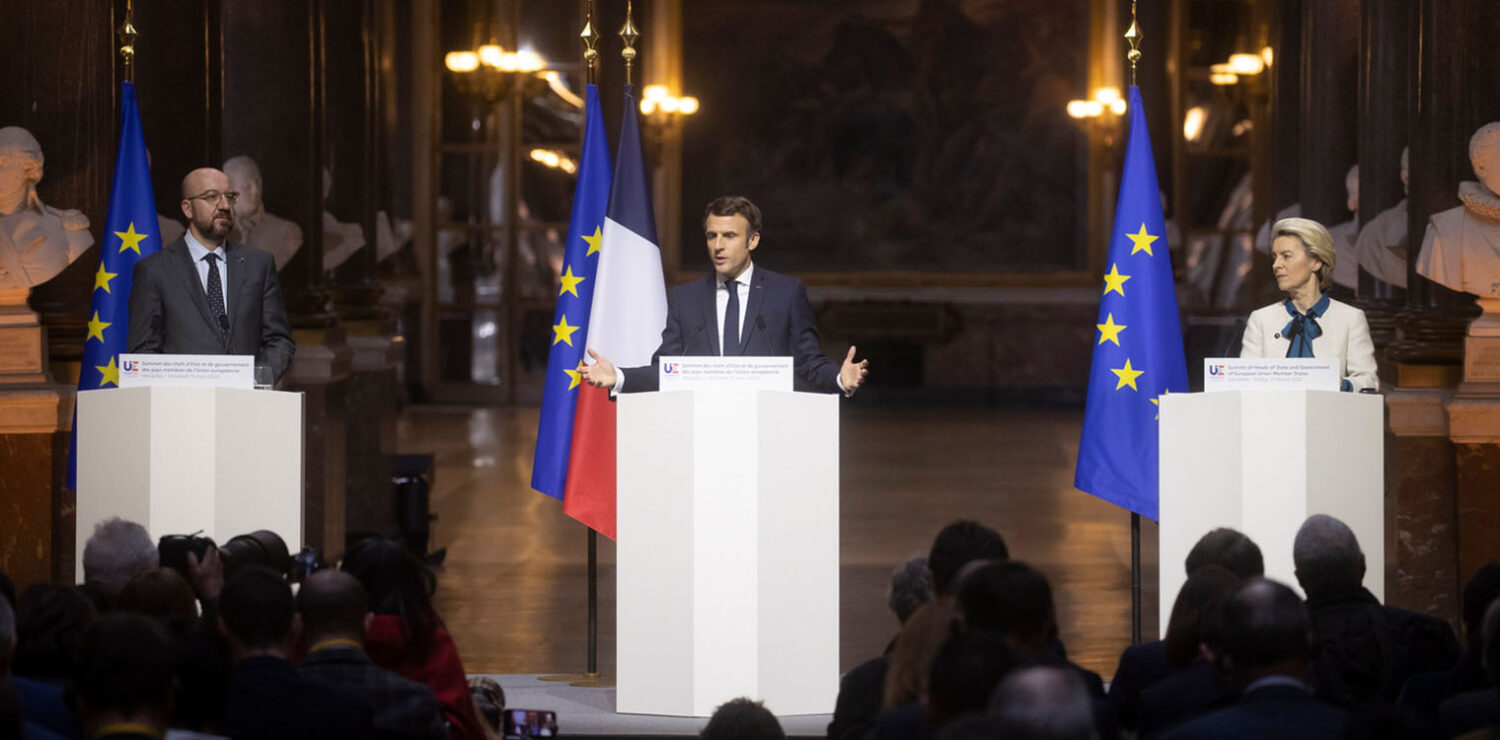 Η Γαλλική Προεδρία του Συμβουλίου της ΕΕ ανακοίνωσε ότι εγκρίθηκε το 4ο πακέτο κυρώσεων κατά της Ρωσίας