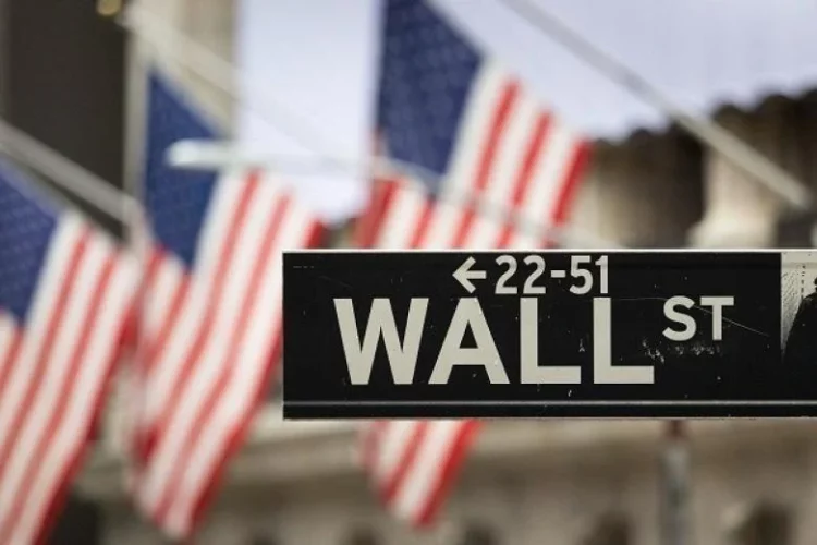 Πτώση στους δείκτες της Wall Street - Ράλι για πετρέλαιο και χρυσό