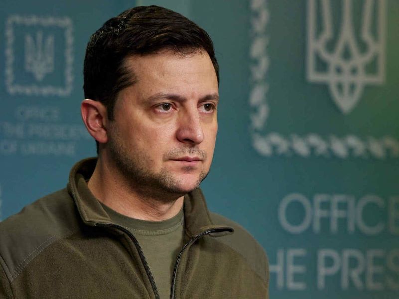 Ζελένσκι: «Ναι» στον διάλογο για Κριμαία, Ντονμπάς - «Όχι» σε συνθηκολόγηση