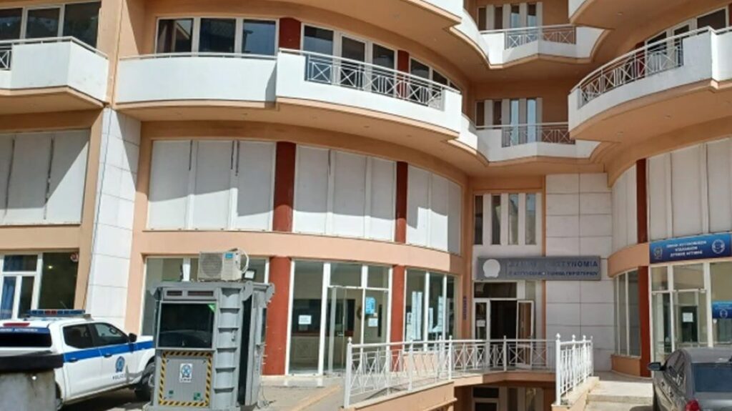 Τρεις συλλήψεις για την αρπαγή της 15χρονης που εξαφανίστηκε από το Περιστέρι