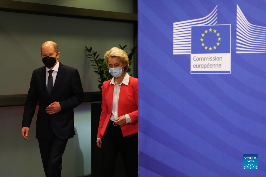 ΕΕ: Εξετάζει ενεργειακές κυρώσεις κατά της Ρωσίας μετά τη Μπούτσα - Εμπόδιο η Γερμανία