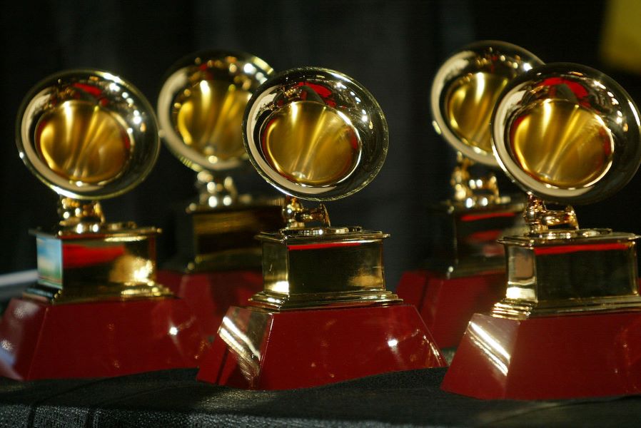 Grammys 2022: Αυτοί είναι οι μεγάλοι νικητές των μουσικών βραβείων