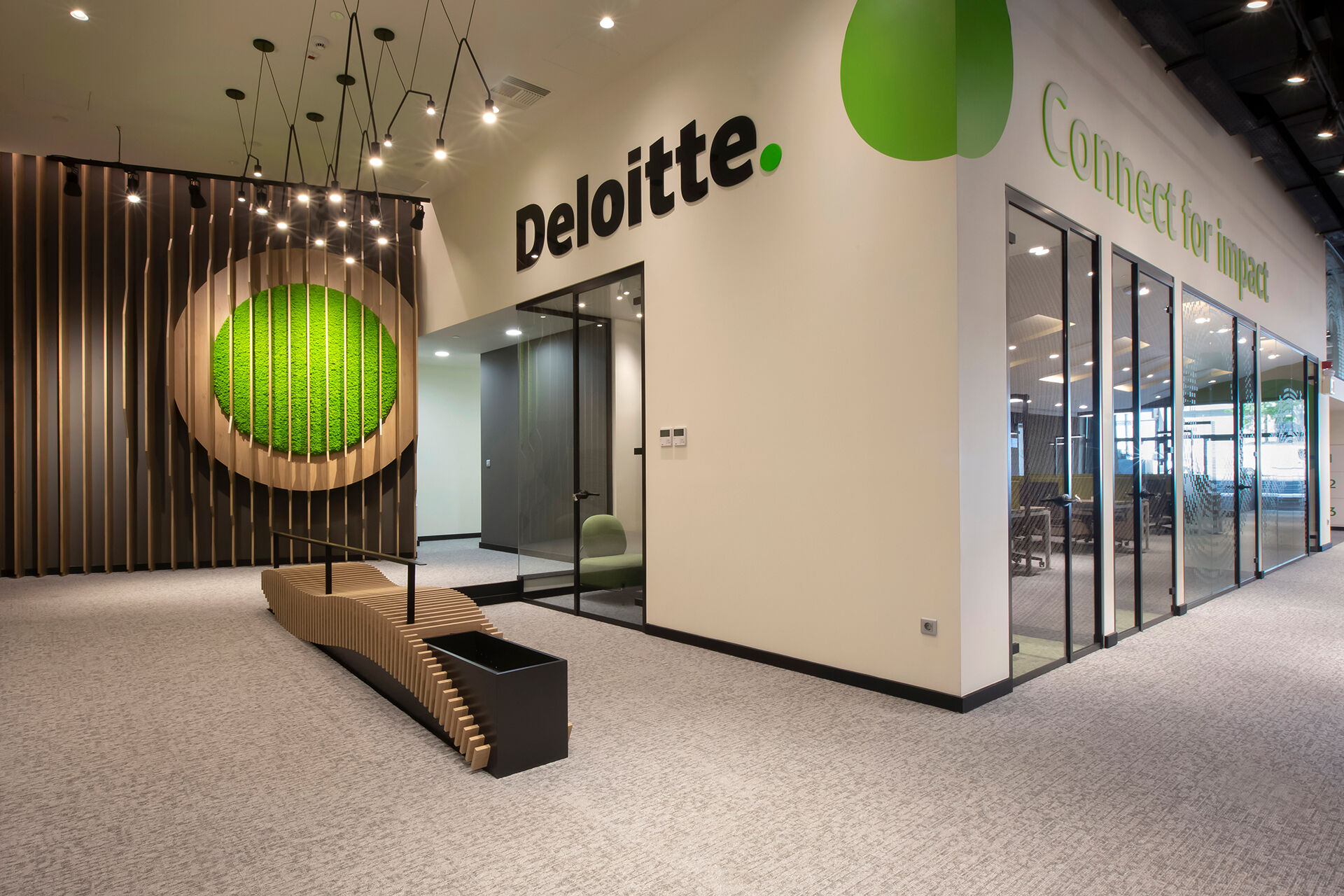 Deloitte: Κενό επάρκειας ειδικών Τεχνολογιών Πληροφορικής και Επικοινωνιών