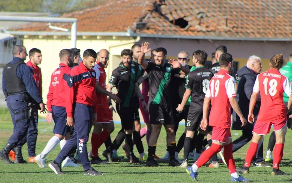 Καταγγελίες σοκ για μαχαιρώματα σε παιχνίδι Γ’ Εθνικής!