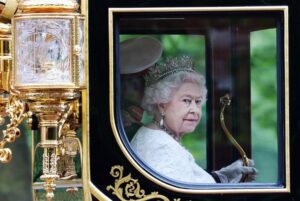 Βασίλισσα Ελισάβετ: Χαρτονομίσματα με 500 πορτρέτα