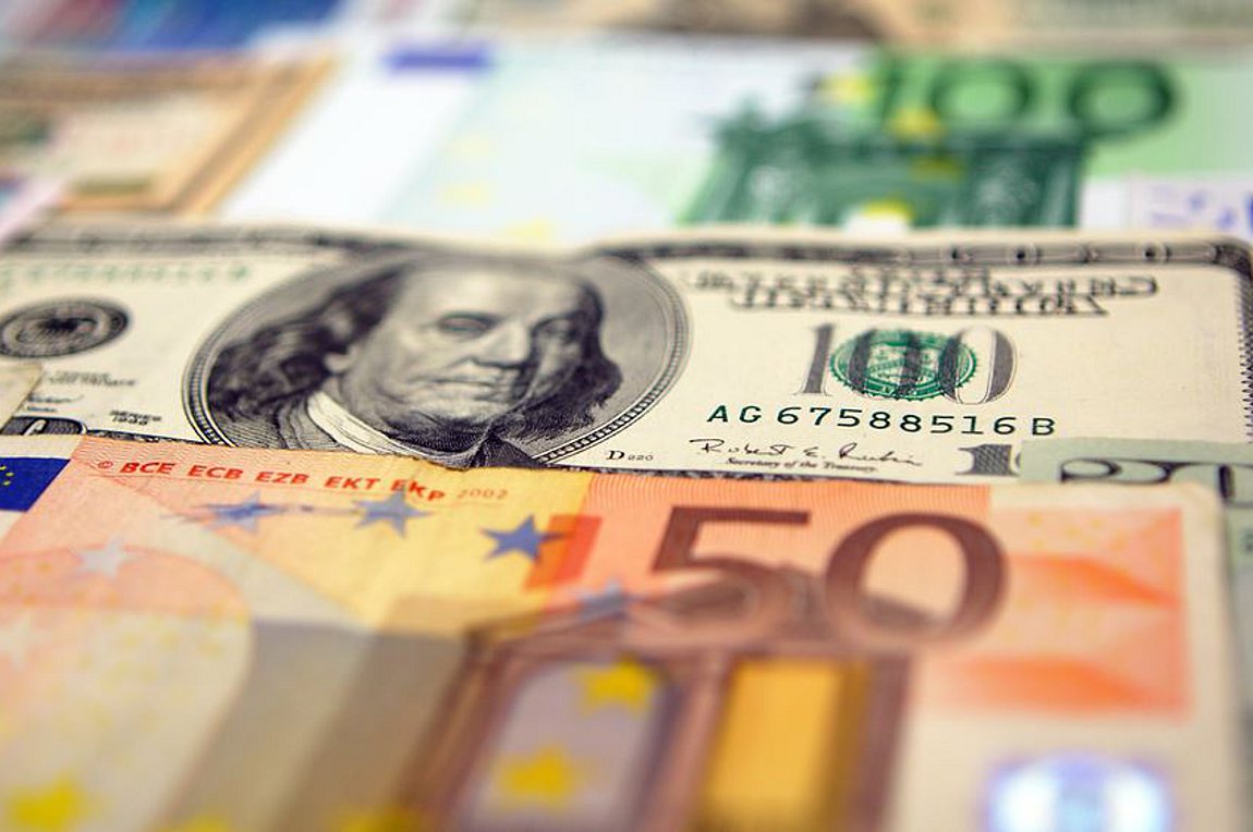 Συνάλλαγμα : Το ευρώ ενισχύεται 0,13%, στα 1,0916 δολάρια