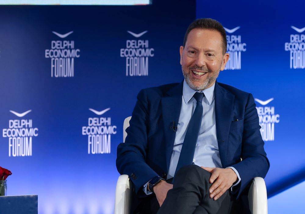 Delphi Economic Forum - Στουρνάρας: «Το σοκ στην Ουκρανία συμβάλλει στην αύξηση του πληθωρισμού»