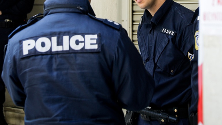 Συνελήφθησαν πέντε άτομα για κλοπές στην περιοχή της Πλάκας