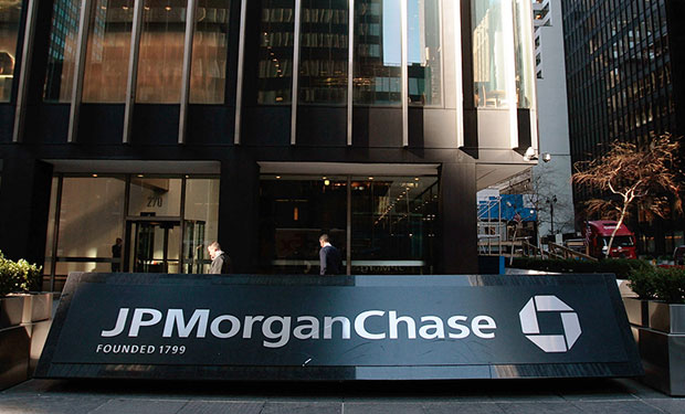 JP Morgan: Έξοδος της Ελλάδας στις αγορές με 5ετές ή 7ετές ομόλογο