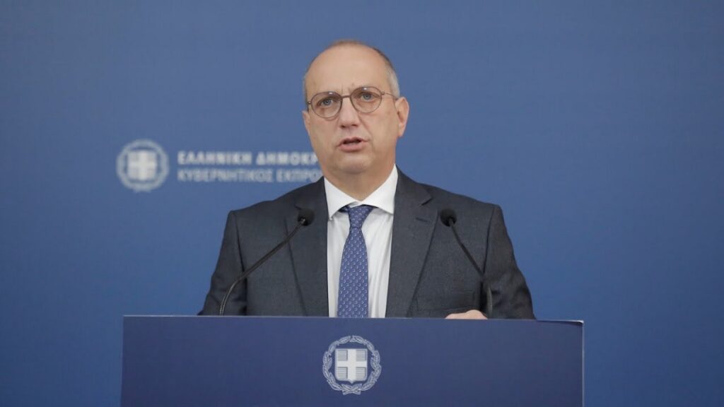 Οικονόμου: Αν δεν υπάρξουν ευρωπαϊκά μέτρα για την ακρίβεια θα υπάρξουν εθνικά