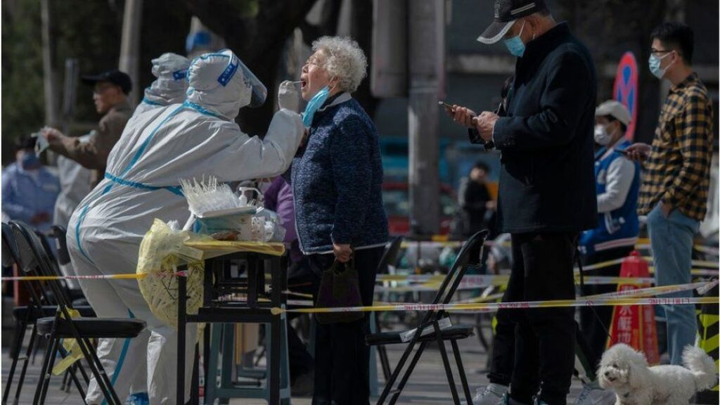 Σανγκάη: Επιβεβαιώθηκαν οι πρώτοι θάνατοι μετά το σκληρό lockdown