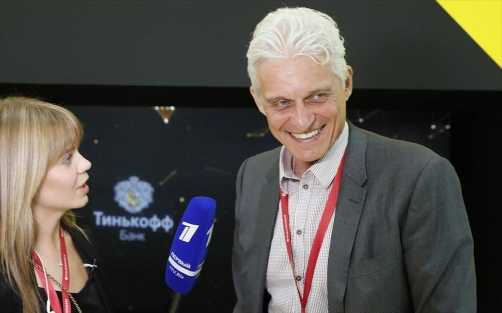 Ο Ρώσος δισεκατομμυριούχος Όλεγκ Τινκόφ τάχθηκε κατά του πολέμου στην Ουκρανία