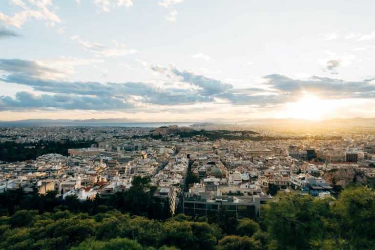 Βελτιώνεται σήμερα ο καιρός - Επιστρέφει αύριο η αφρικανική σκόνη