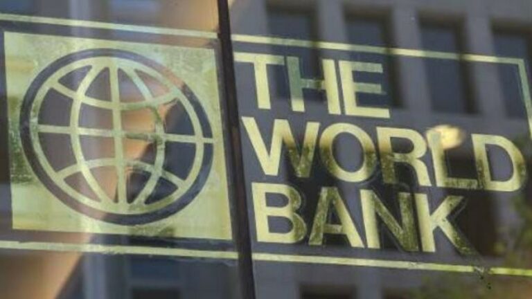 Παγκόσμια Τράπεζα: Να αποδεσμευτούν τρόφιμα από μεγάλα αποθέματα