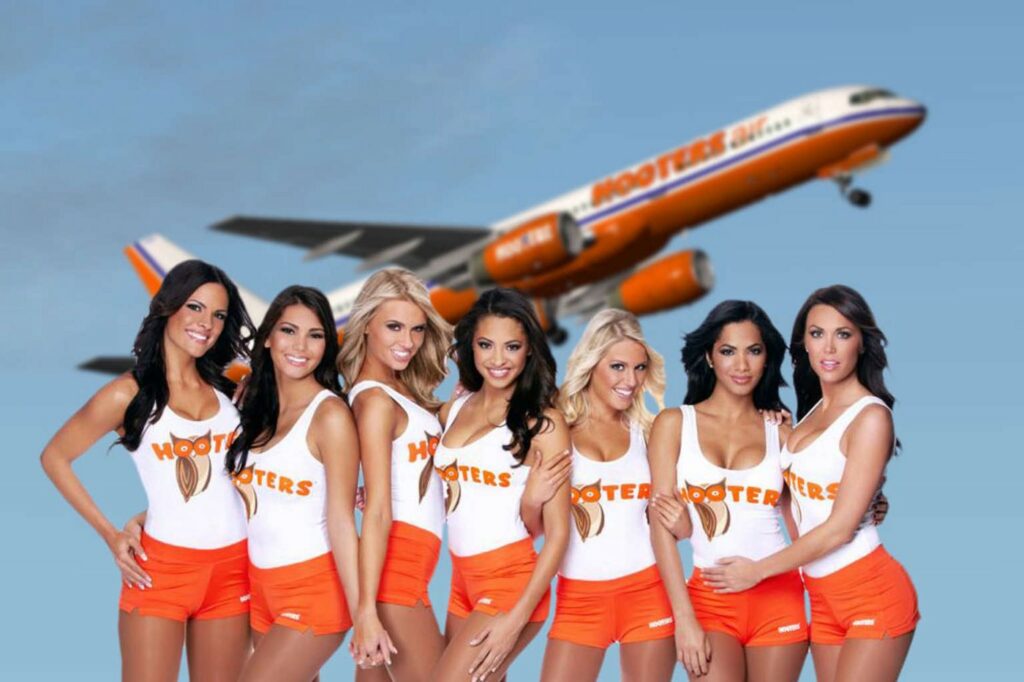 Hooters Air