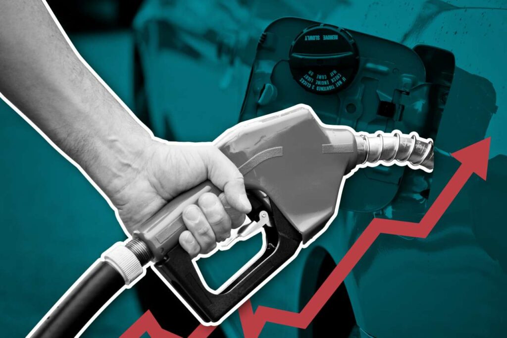 «Γκαζώνει» για τα 3 ευρώ η βενζίνη: Έρχονται μεγάλες αυξήσεις τις επόμενες ημέρες