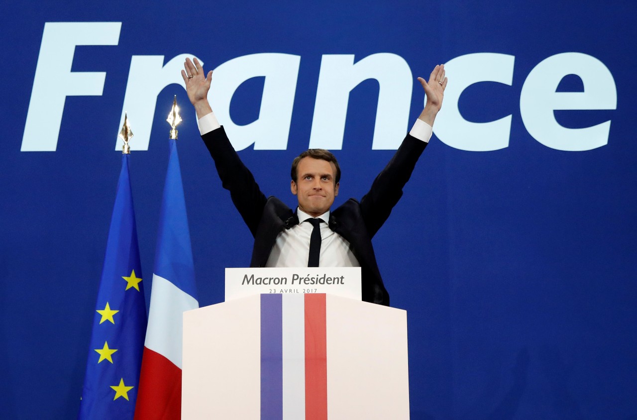 Γαλλικές εκλογές: Μεγάλη νίκη του Μακρόν με 58%