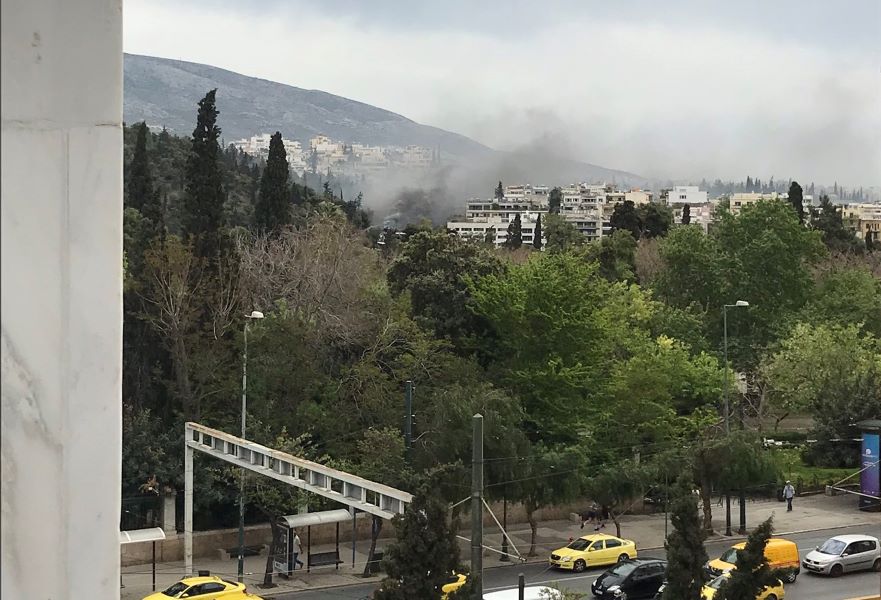 Φωτιά στο εστιατόριο-μπαρ «Skyfall» στο Καλλιμάρμαρο
