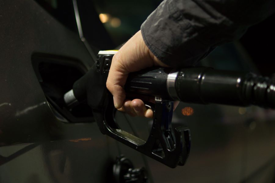 Άνοιξε η πλατφόρμα για την επιδότηση καυσίμων - Πώς θα κάνετε την αίτηση ανάλογα με τον ΑΦΜ σας