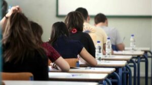 Πανελλαδικές 2022: Ξεκινούν στις 3 Ιουνίου οι εξετάσεις - Πότε κλείνουν τα σχολεία