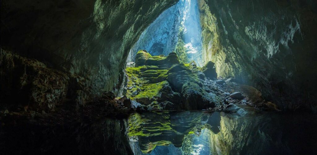 Google Doodle για το Son Doong Cave, το μεγαλύτερο σπήλαιο του κόσμου