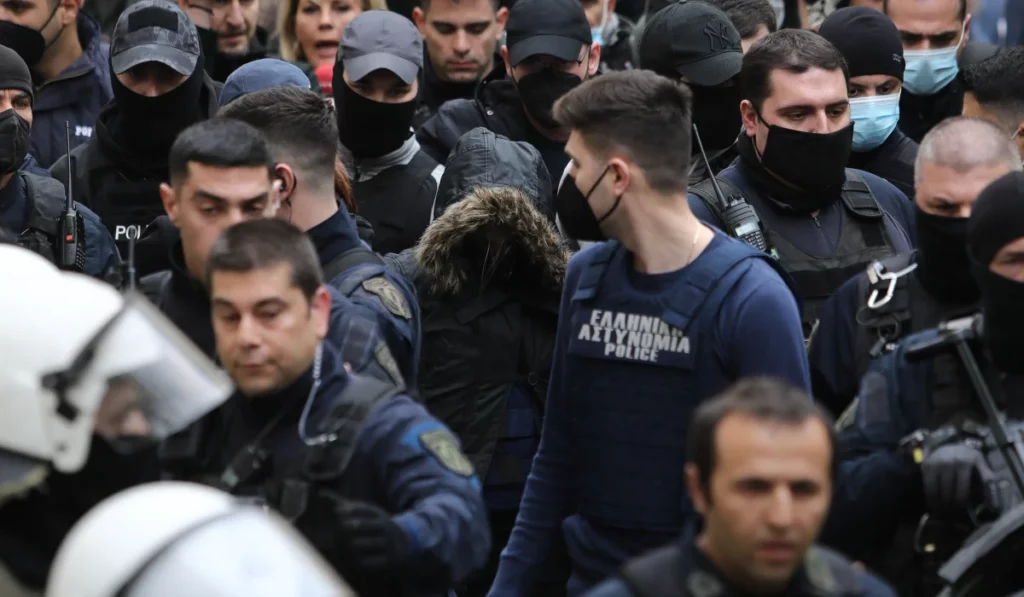 Ζωντανά οι εξελίξεις - Ρούλα Πισπιρίγκου: Μαζί με την Τζωρτζίνα, έθαψε και το τάμπλετ της