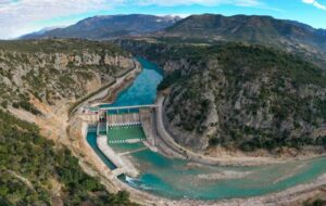Γιατί παραμένει κλειστό το μεγάλο υδροηλεκτρικό εργοστάσιο στον Αχελώο