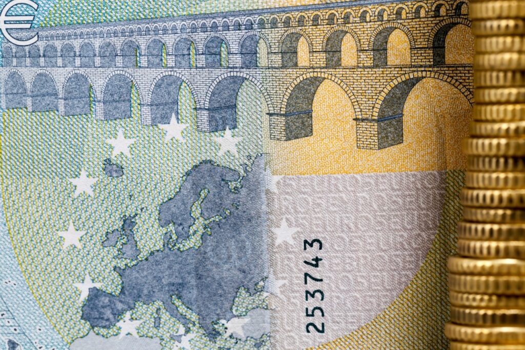 Νέα μέτρα: Σε δύο άξονες στηρίζεται η χρηματοδότηση για την αντιμετώπιση της ακρίβειας