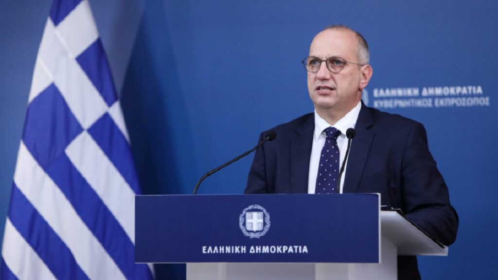 Οικονόμου: Έρχεται δραστική μείωση στους λογαριασμούς ρεύματος