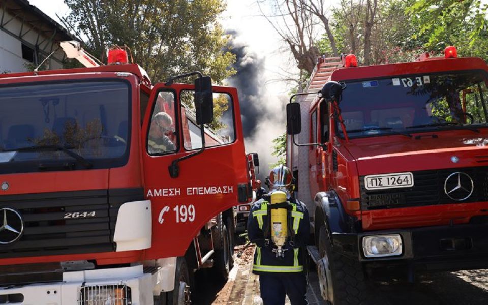 Ισχυρή έκρηξη σε εργοστάσιο στα Γρεβενά - Πληροφορίες για τραυματίες