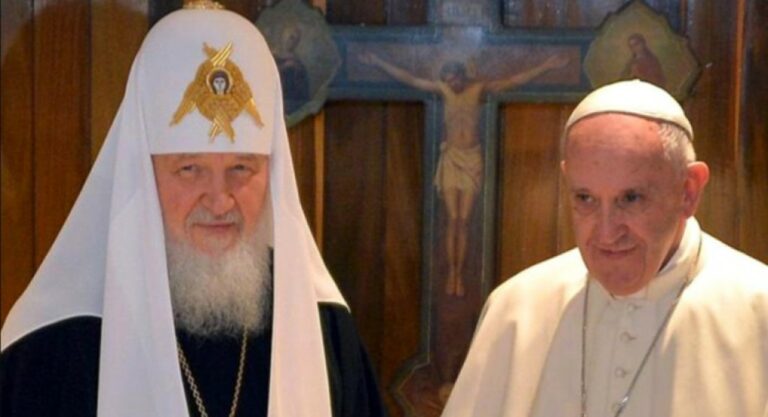 Ρωσία: «Σχίσμα» του Πάπα με τη Μόσχα