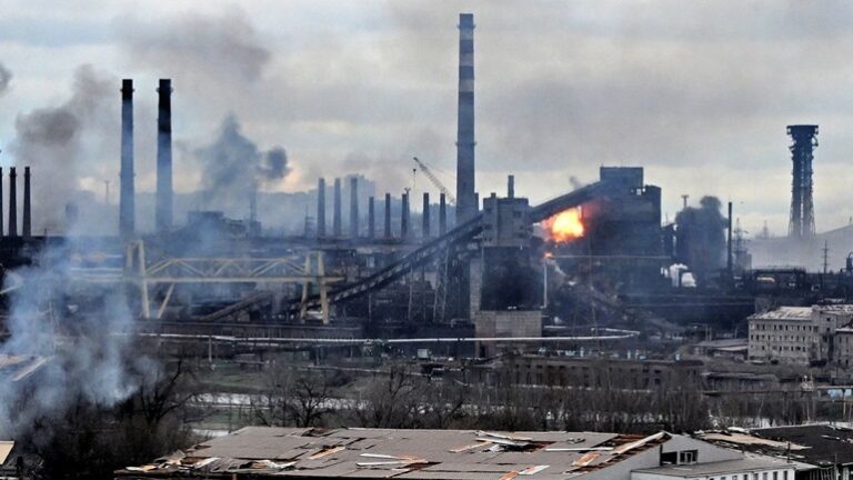 Ουκρανία: Δεν παραδίνονται στο εργοστάσιο Αζοφστάλ
