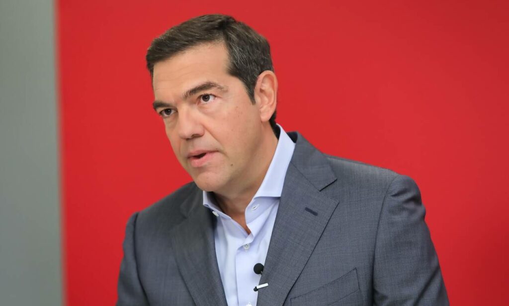 Τσίπρας: Τα μέτρα που θα φέρει η κυβέρνηση θα τα πληρώσουν ξανά οι φορολογούμενοι ή θα κόψει τα «κλεφτόδεντρα»