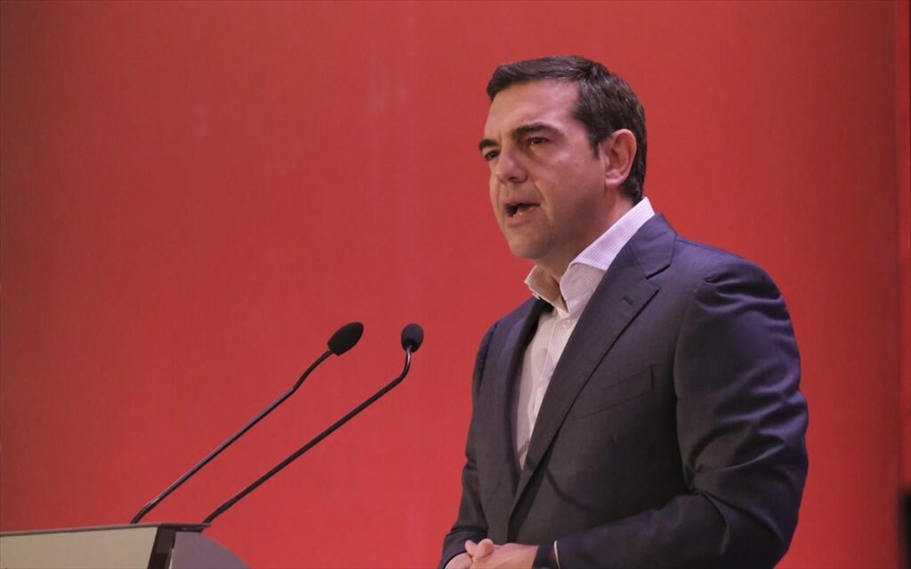 Τσίπρας: "Αν αφεθεί αλώβητος ο μηχανισμός αισχροκέρδειας, τότε θα έχουμε κάνει μία τρύπα στο νερό”